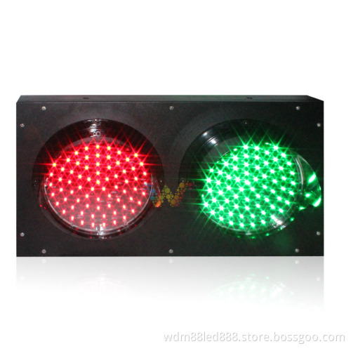 Dual Sided 200mm traffic light 2 aspects